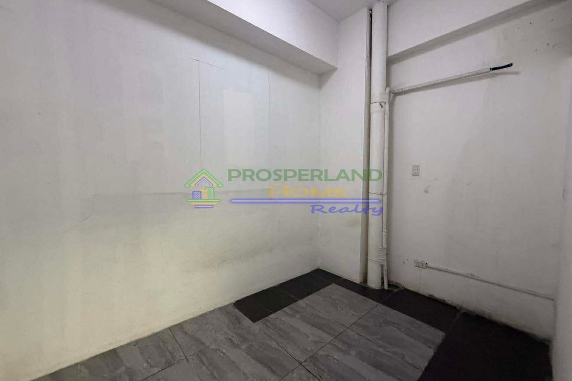 Commercial for Rent in Barangay 97, Pasay, Metro Manila near MRT-3 Taft Avenue photo 3