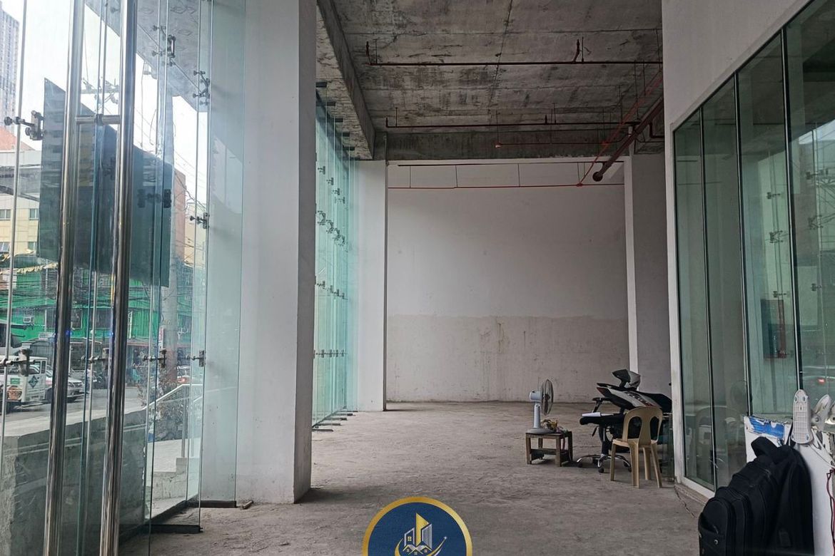 Commercial for Rent in Malate, Manila, Metro Manila near LRT-1 Vito Cruz photo 3