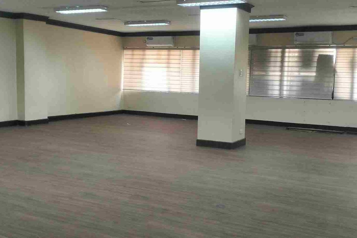 Commercial for Rent in San Lorenzo, Makati, Metro Manila photo 2