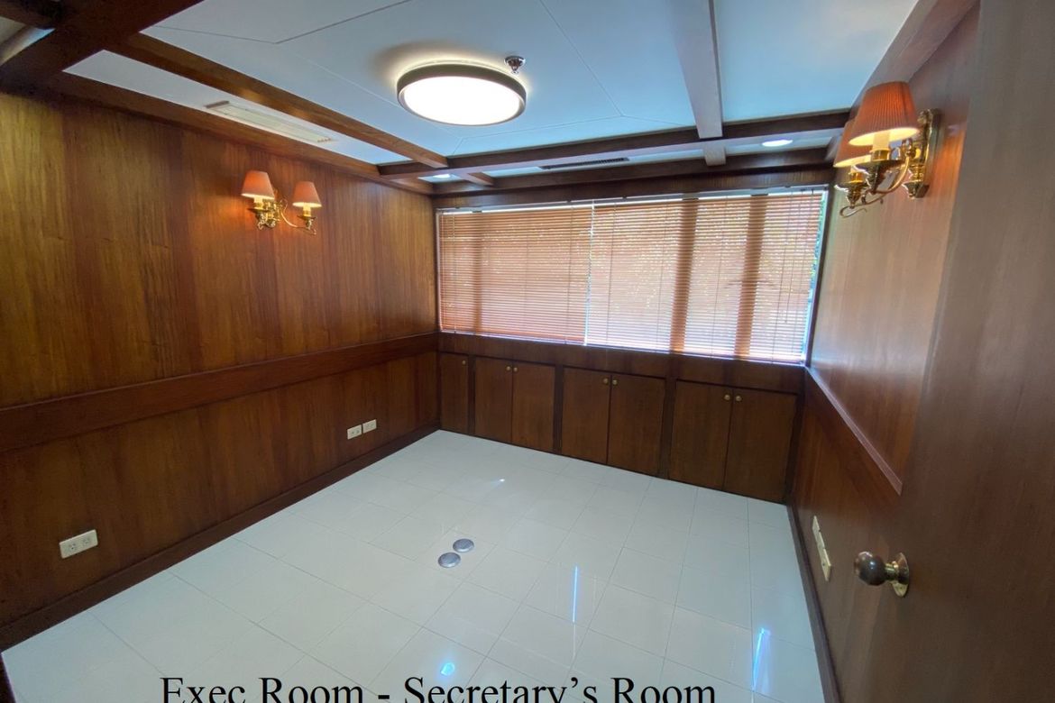 Commercial for Rent in San Lorenzo, Makati, Metro Manila photo 6