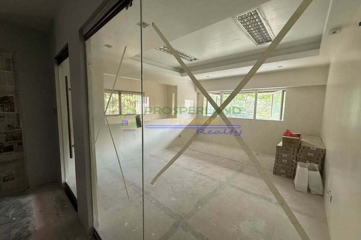 Commercial for Rent in San Nicolas, Pasig, Metro Manila photo 2