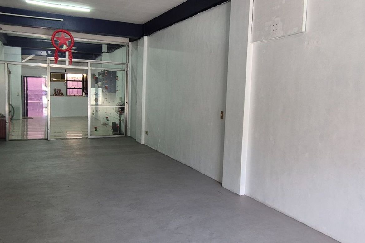 Commercial for Rent in Santa Cruz, Manila, Metro Manila near LRT-1 Bambang photo 3