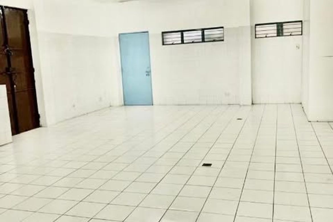 Commercial for Rent in Santa Cruz, Manila, Metro Manila near LRT-1 Tayuman photo 2