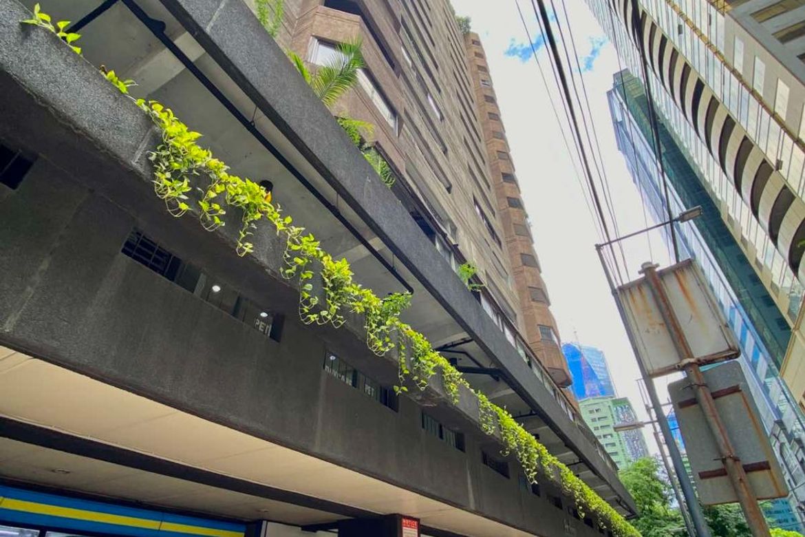Commercial for Rent in Wack-Wack Greenhills, Mandaluyong, Metro Manila near MRT-3 Ortigas photo 2