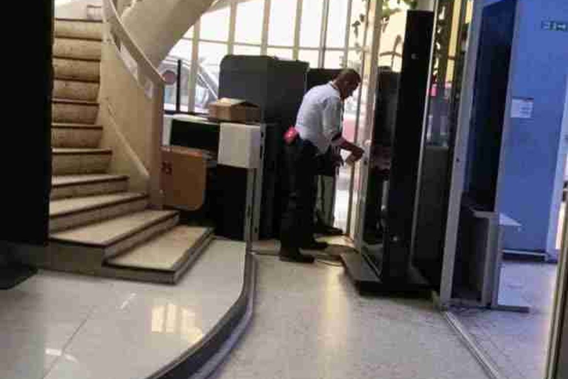 Commercial for Rent in Wack-Wack Greenhills, Mandaluyong, Metro Manila near MRT-3 Ortigas photo 4