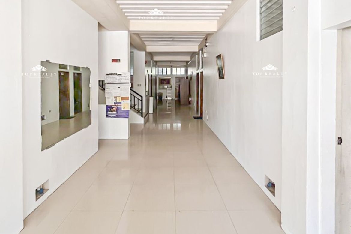 Commercial for Sale in Almanza Uno, Las Piñas, Metro Manila – photo 2