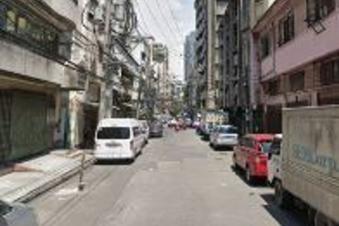Commercial for Sale in Binondo, Manila, Metro Manila near LRT-1 Carriedo