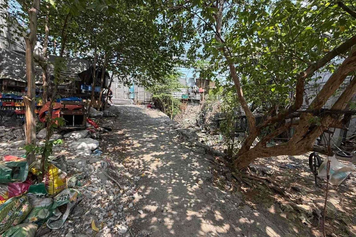 Commercial for Sale in Commonwealth, Quezon City, Metro Manila – photo 3