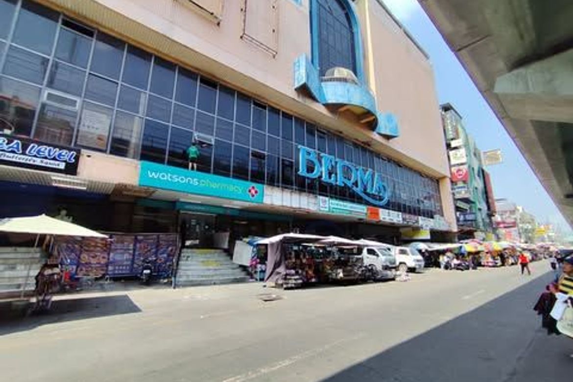 Commercial for Sale in Moonwalk, Parañaque, Metro Manila