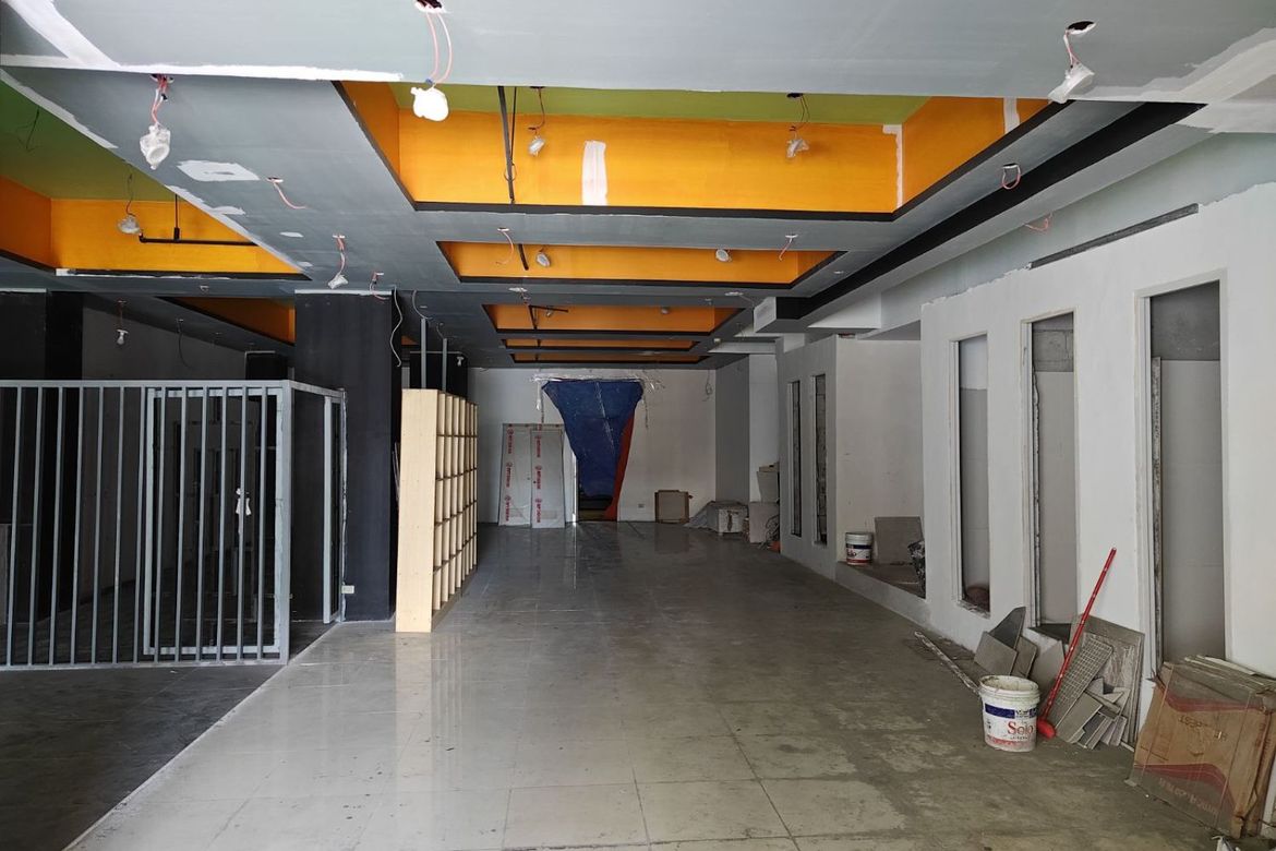 Commercial for Sale in Palanan, Makati, Metro Manila – photo 2