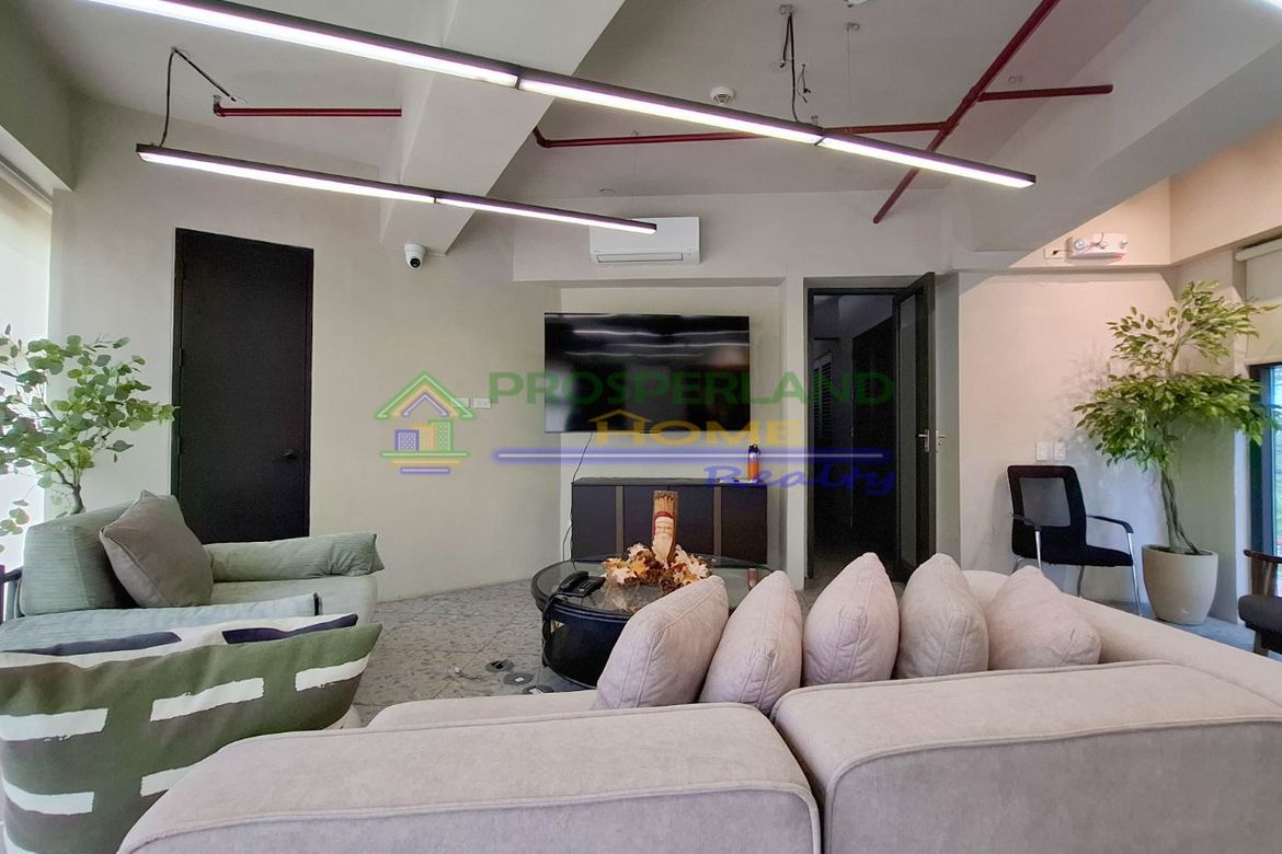 Commercial for Sale in Plainview, Mandaluyong, Metro Manila near MRT-3 Boni