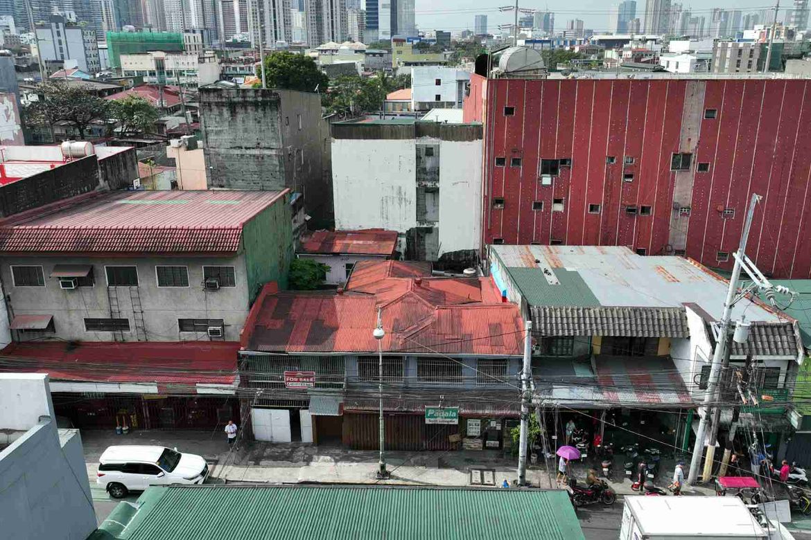 Commercial for Sale in Poblacion, Makati, Metro Manila – photo 4