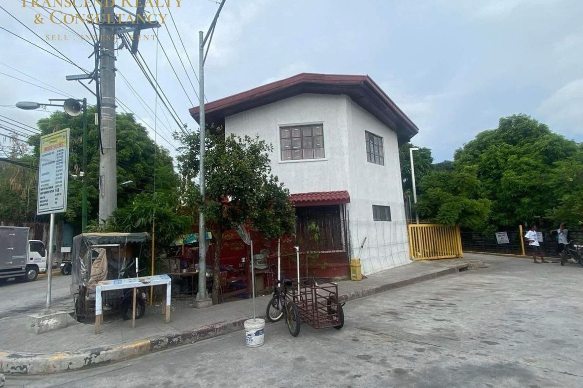 Commercial for Sale in San Isidro, Makati, Metro Manila