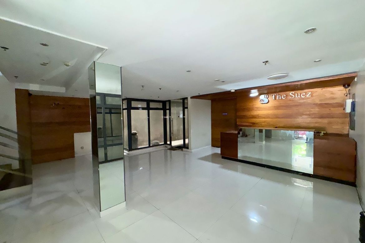 Commercial for Sale in Santa Cruz, Makati, Metro Manila – photo 2
