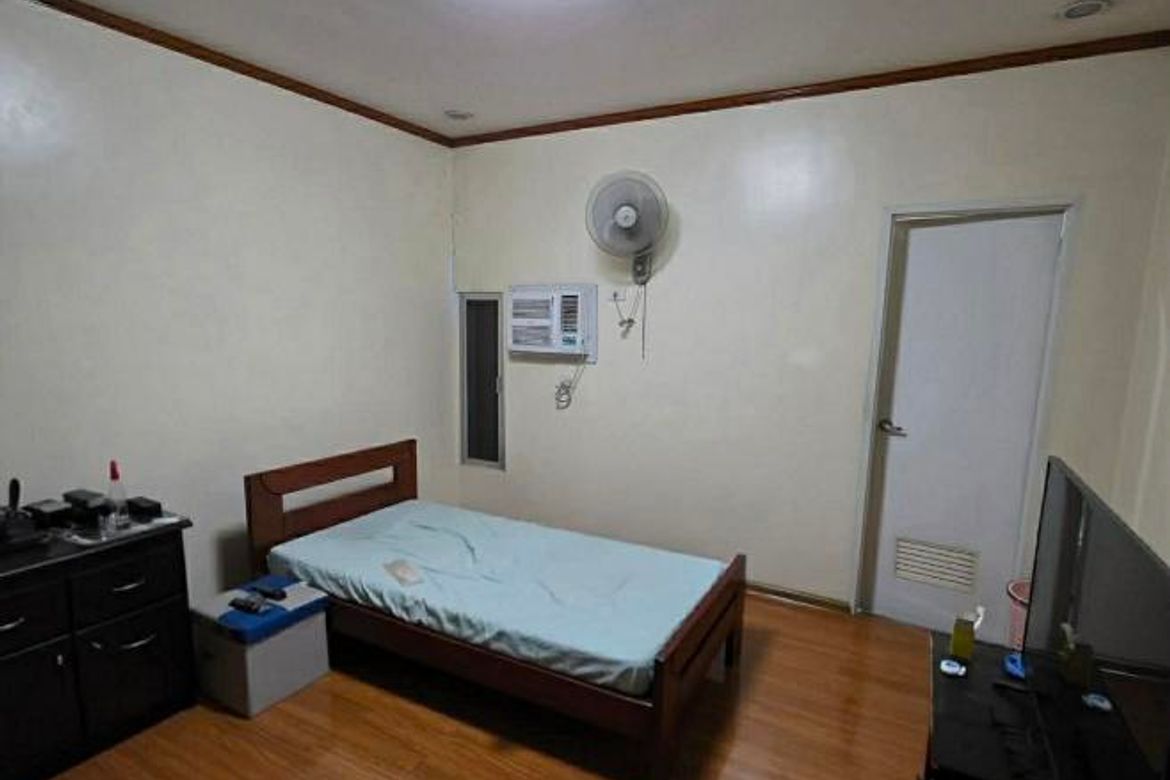 Commercial for Sale in Santa Cruz, Manila, Metro Manila near LRT-1 Tayuman