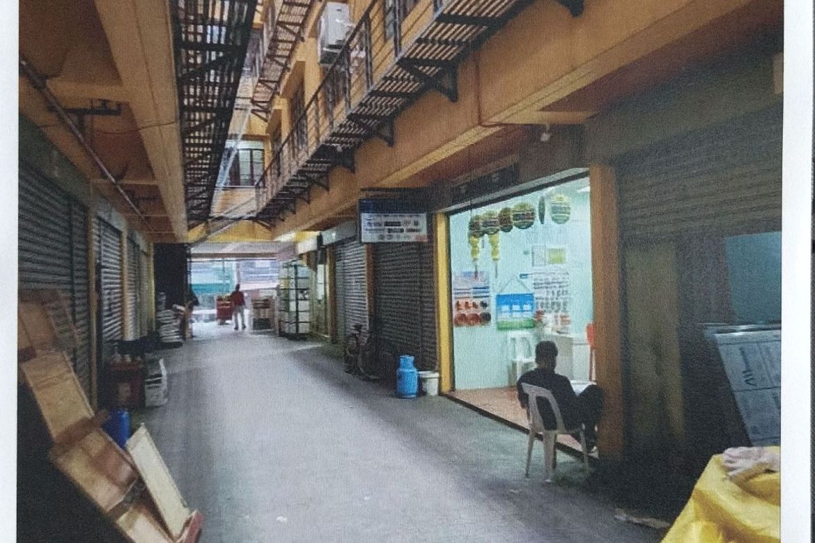 Commercial for Sale in Santa Cruz, Manila, Metro Manila near LRT-2 Recto
