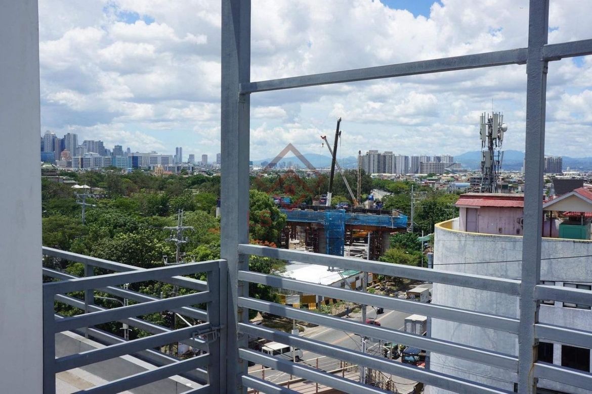 Commercial for Sale in Signal Village, Taguig, Metro Manila – photo 3