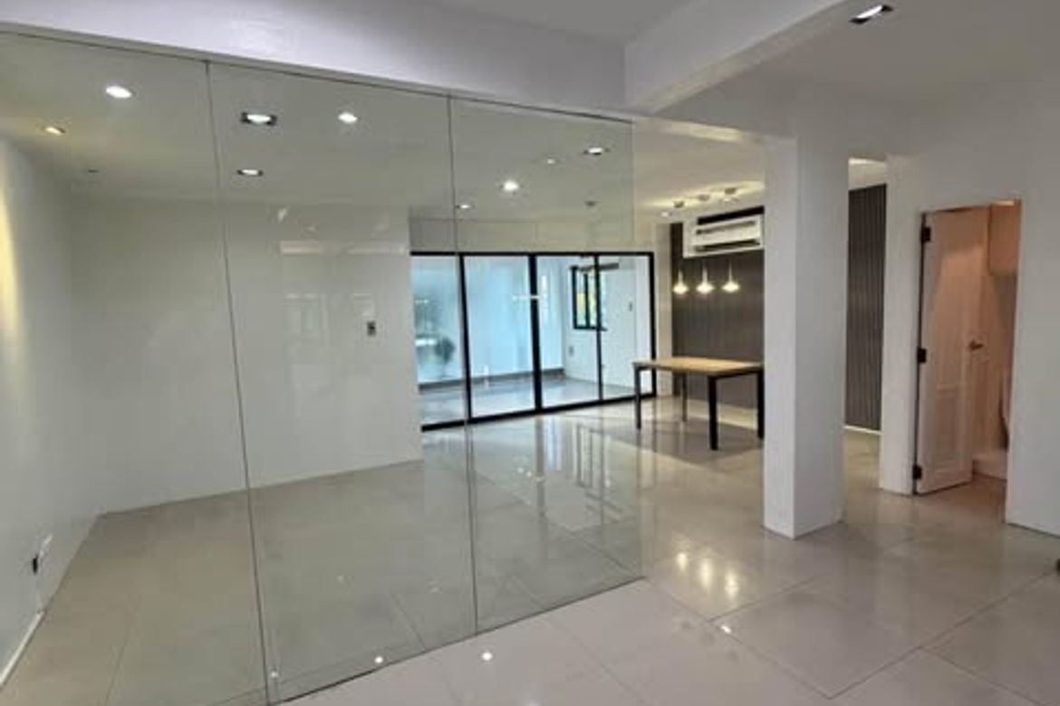 Commercial for Sale in Socorro, Quezon City, Metro Manila near LRT-2 Araneta Center-Cubao – photo 3