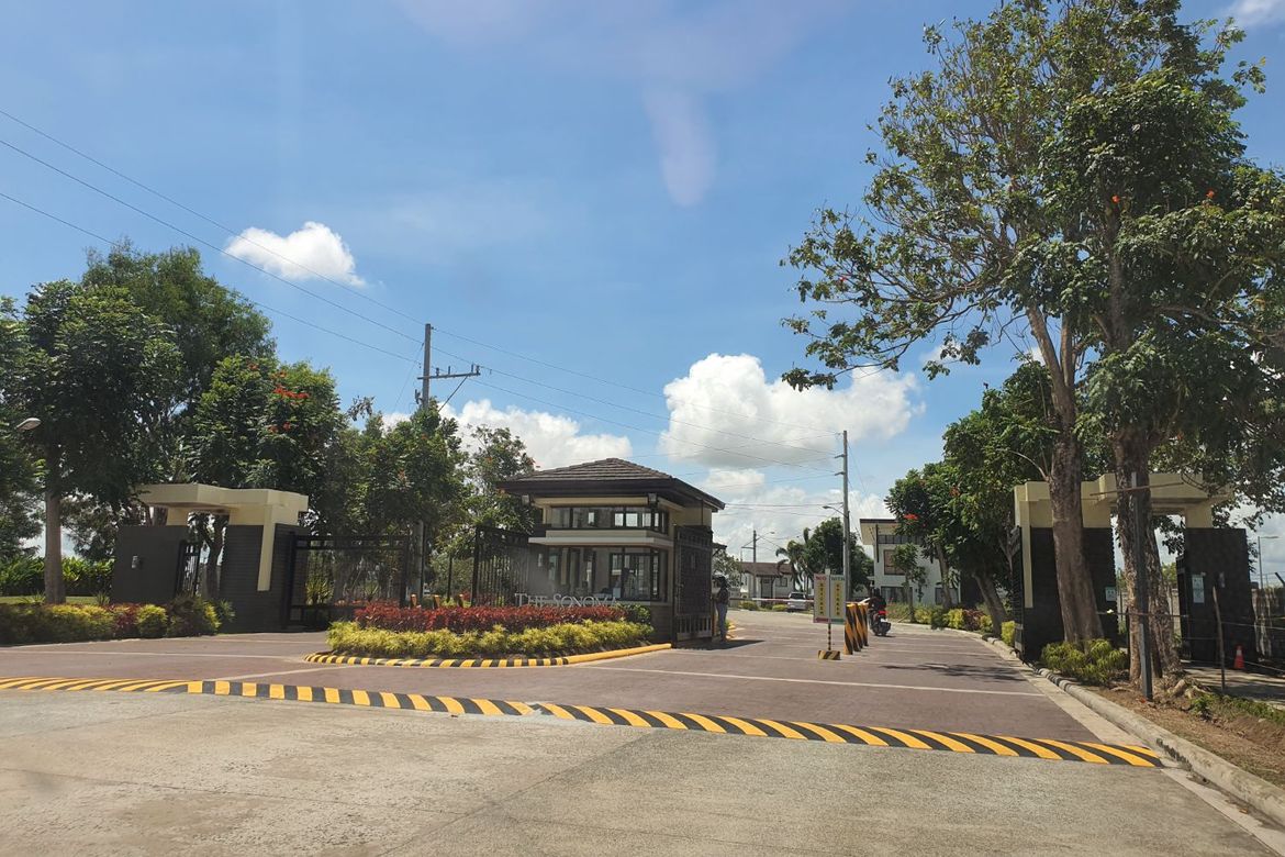 Commercial for Sale in The Sonoma, Don Jose, Santa Rosa, Laguna