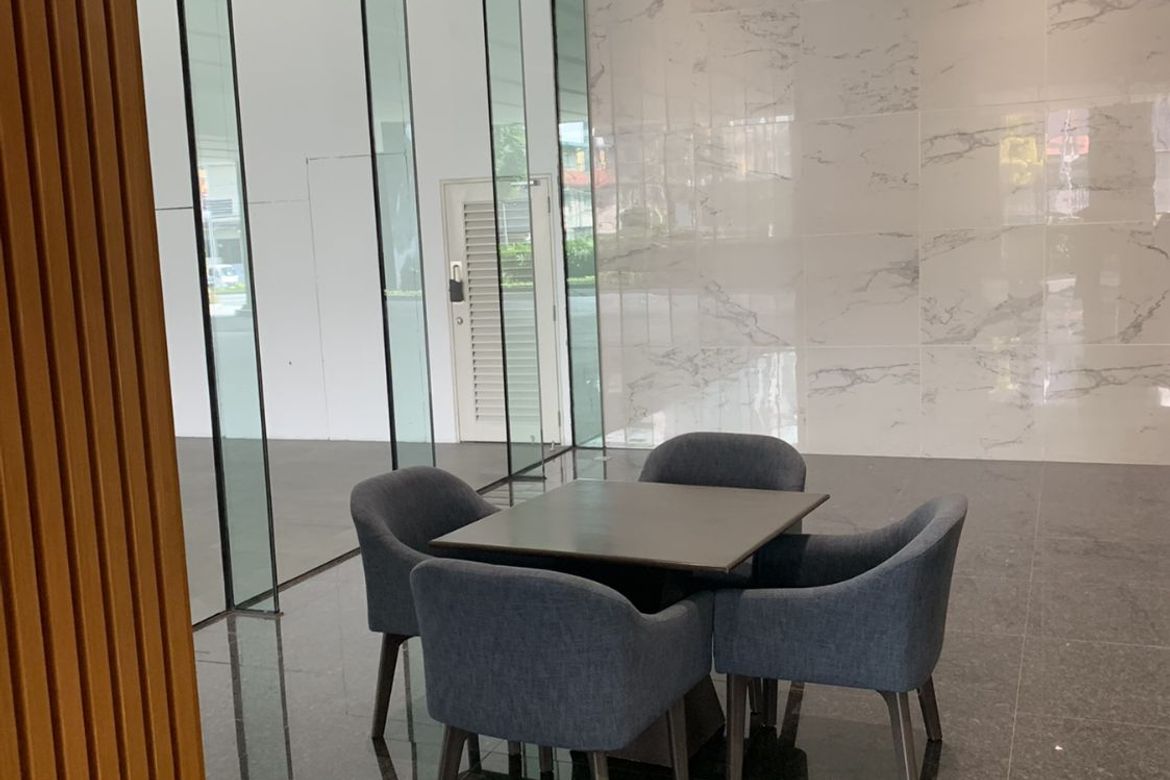 Commercial for Sale in The Stiles Enterprise Plaza, Carmona, Makati, Metro Manila – photo 3