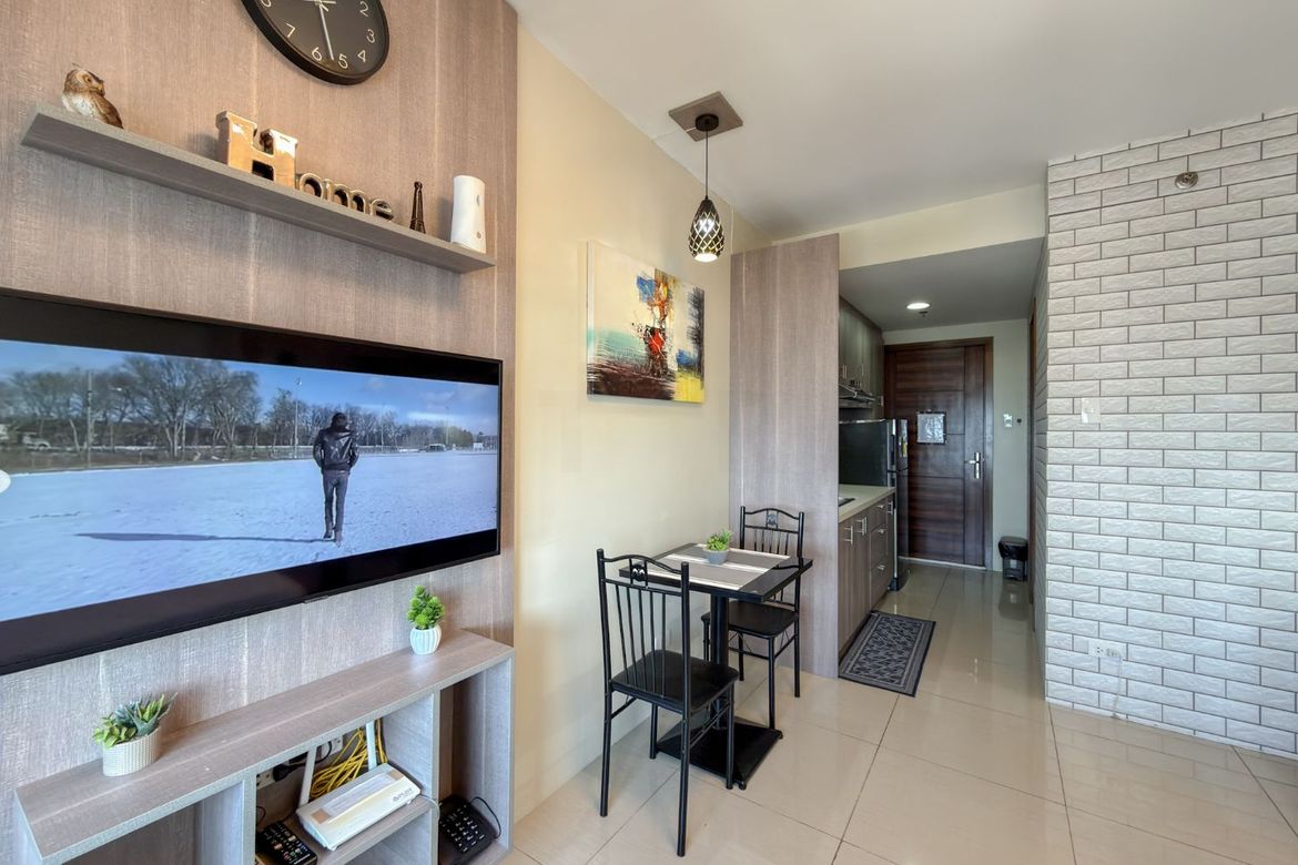 Condo for Rent in Horizons 101, Cogon Ramos, Cebu City, Cebu photo 6