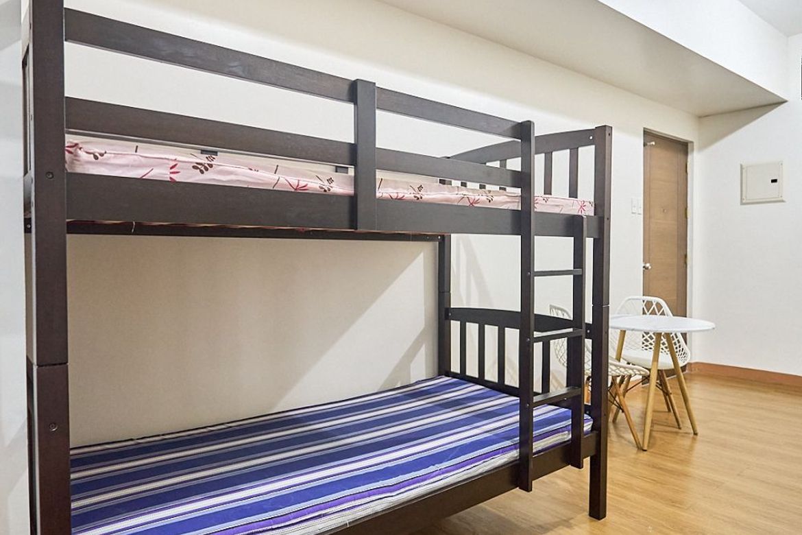 Condo for Rent in Loyola Heights, Quezon City, Metro Manila near LRT-2 Katipunan photo 4