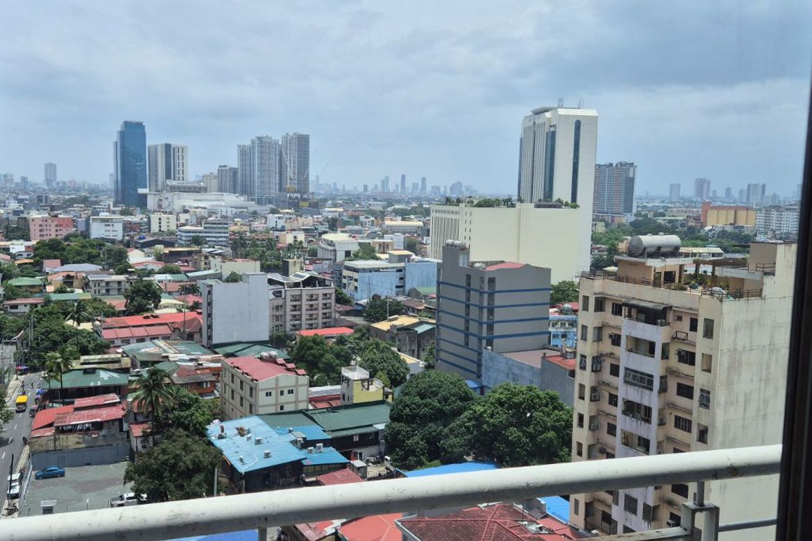 Condo for Rent in Poblacion, Makati, Metro Manila photo 7