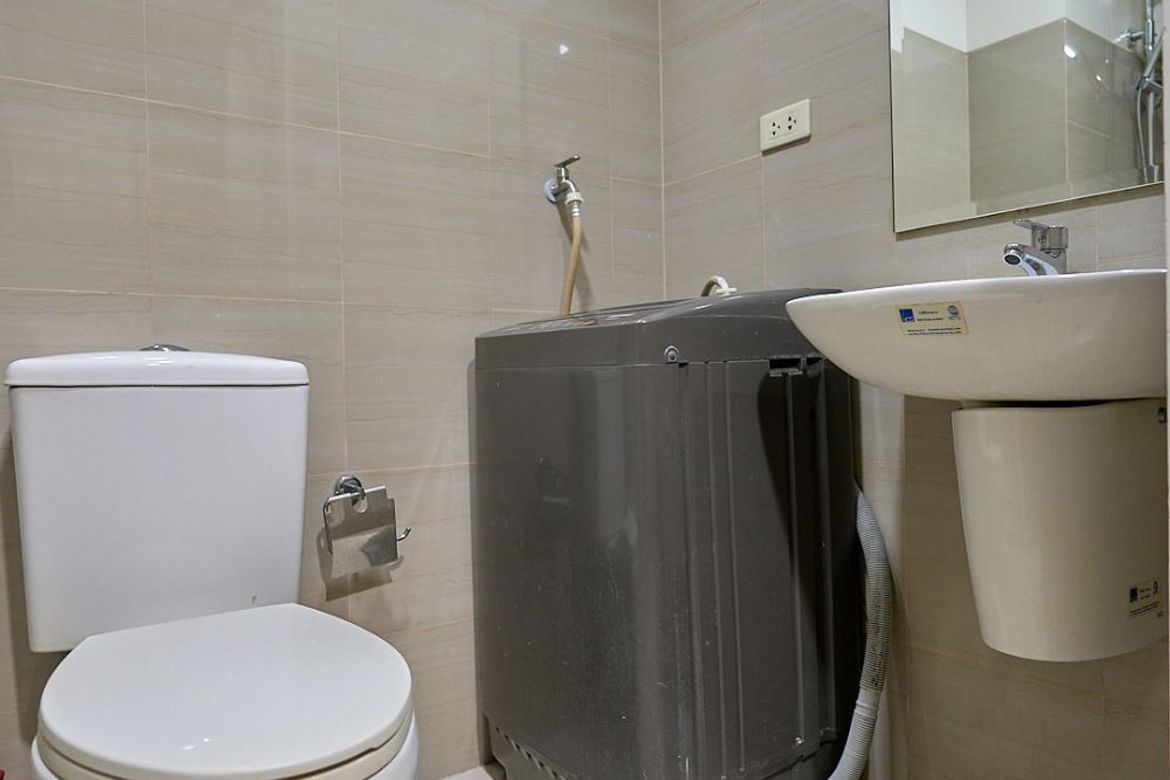 Condo for Rent in Shore Residences, Barangay 76, Pasay, Metro Manila near LRT-1 Libertad photo 8