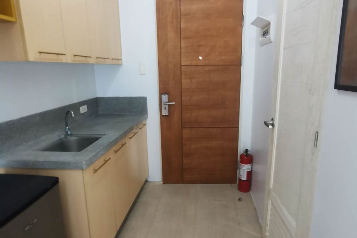 Condo for Rent in Studio City, Alabang, Muntinlupa, Metro Manila