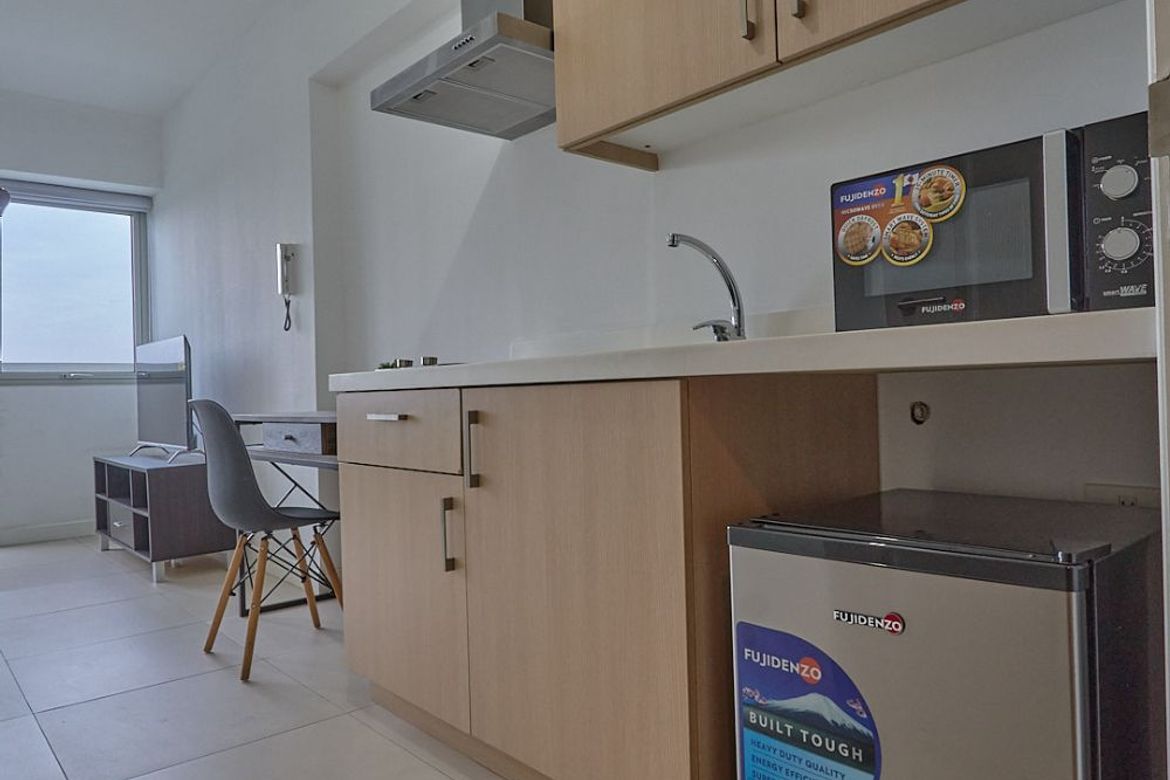 Condo for Rent in The Residences at Commonwealth Quezon City, Batasan Hills, Quezon City, Metro Manila photo 3