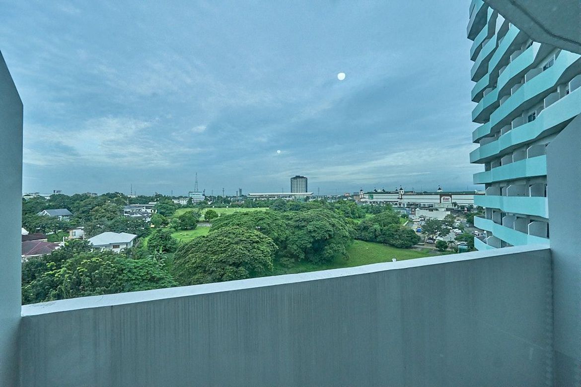 Condo for Rent in The Residences at Commonwealth Quezon City, Batasan Hills, Quezon City, Metro Manila photo 8