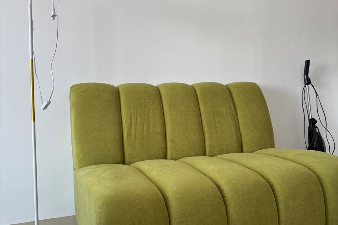 Condo for Rent in Victoria de Morato, Ramon Magsaysay, Quezon City, Metro Manila near LRT-1 Roosevelt photo 5