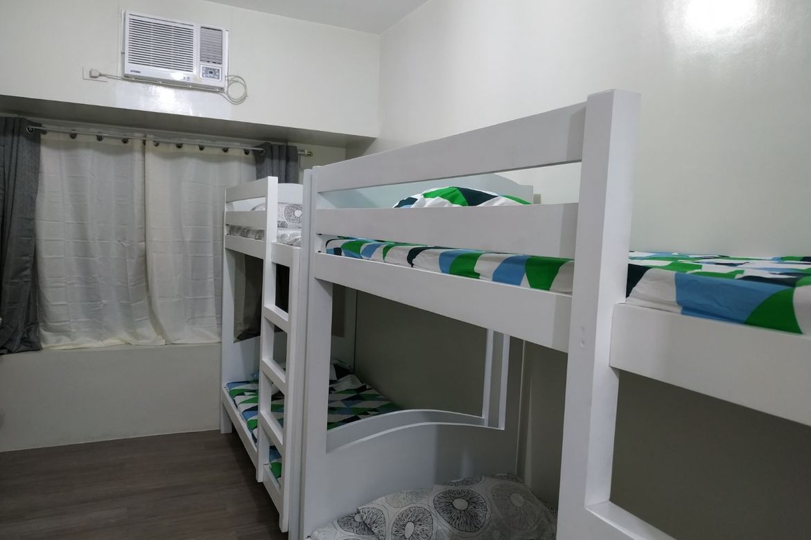 Condo for Sale in 878 España, Manila, Metro Manila near LRT-2 Legarda – photo 3
