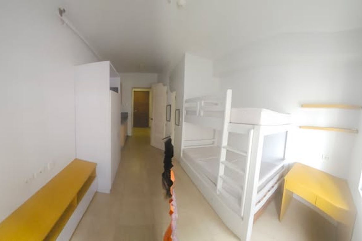 Condo for Sale in Alabang, Muntinlupa, Metro Manila