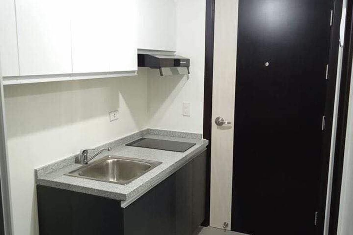 Condo for Sale in Alabang, Muntinlupa, Metro Manila – photo 7