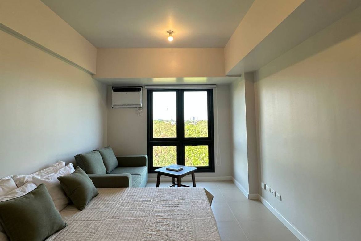 Condo for Sale in Almanza Dos, Las Piñas, Metro Manila