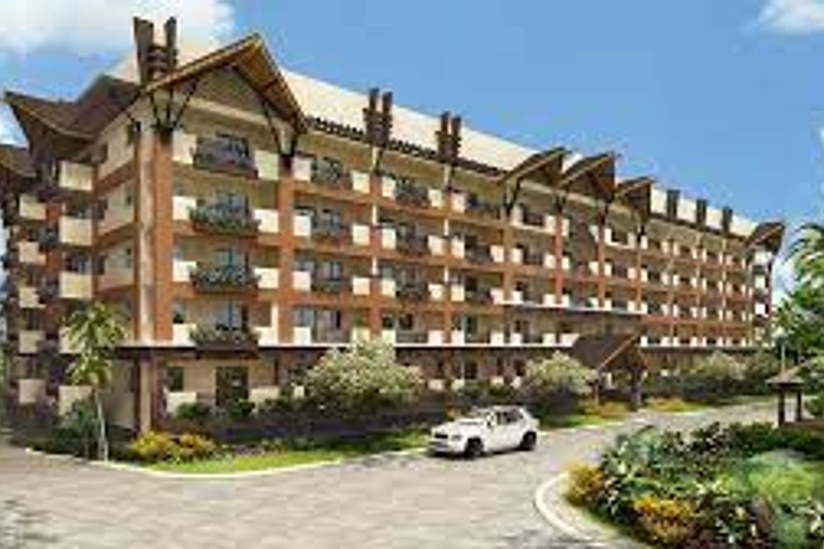 Condo for Sale in Almanza Uno, Las Piñas, Metro Manila