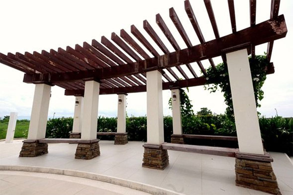Condo for Sale in AmiSa Private Residences, Punta Engaño, Lapu-Lapu, Cebu – photo 2