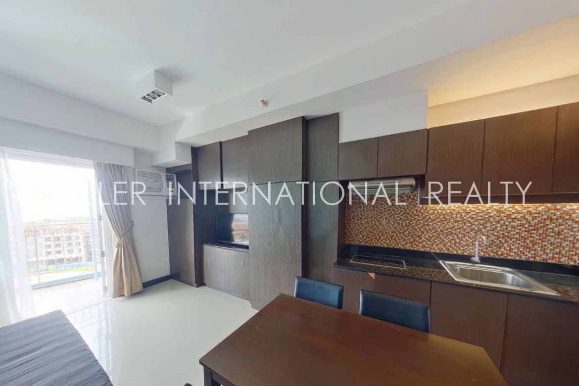 Condo for Sale in AmiSa Private Residences, Punta Engaño, Lapu-Lapu, Cebu – photo 4
