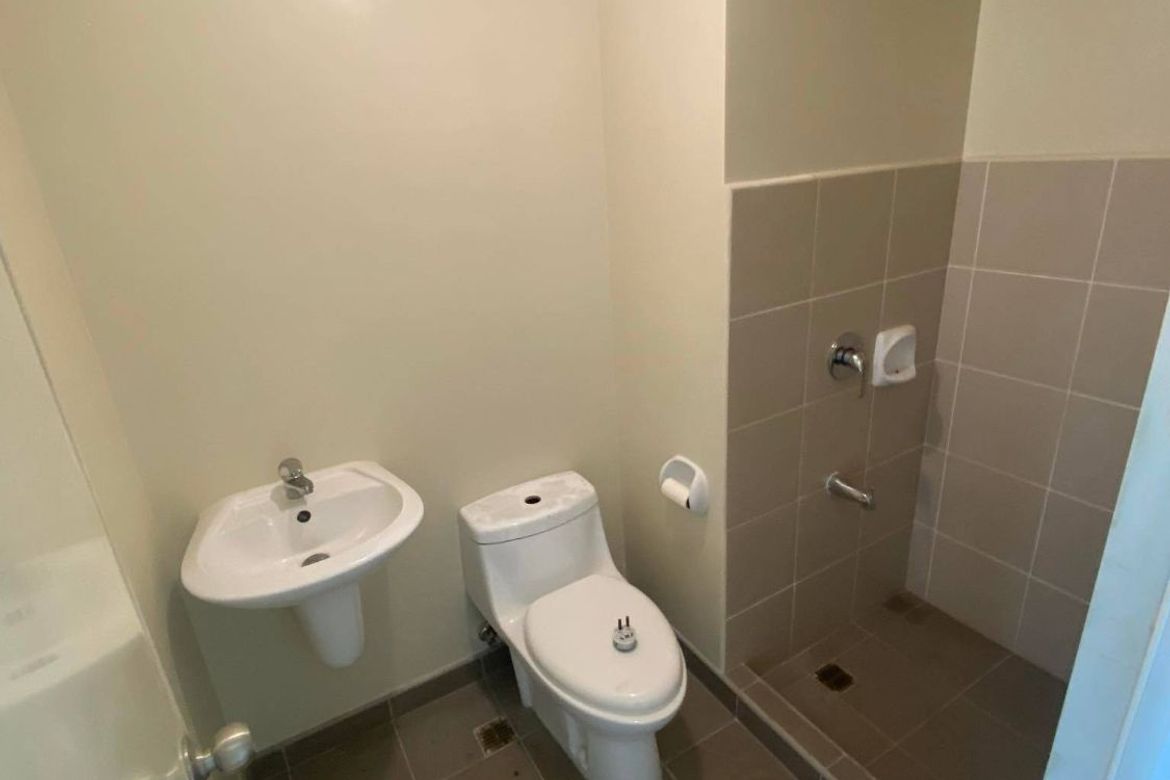 Condo for Sale in Avida Towers Altura, Alabang, Muntinlupa, Metro Manila – photo 3