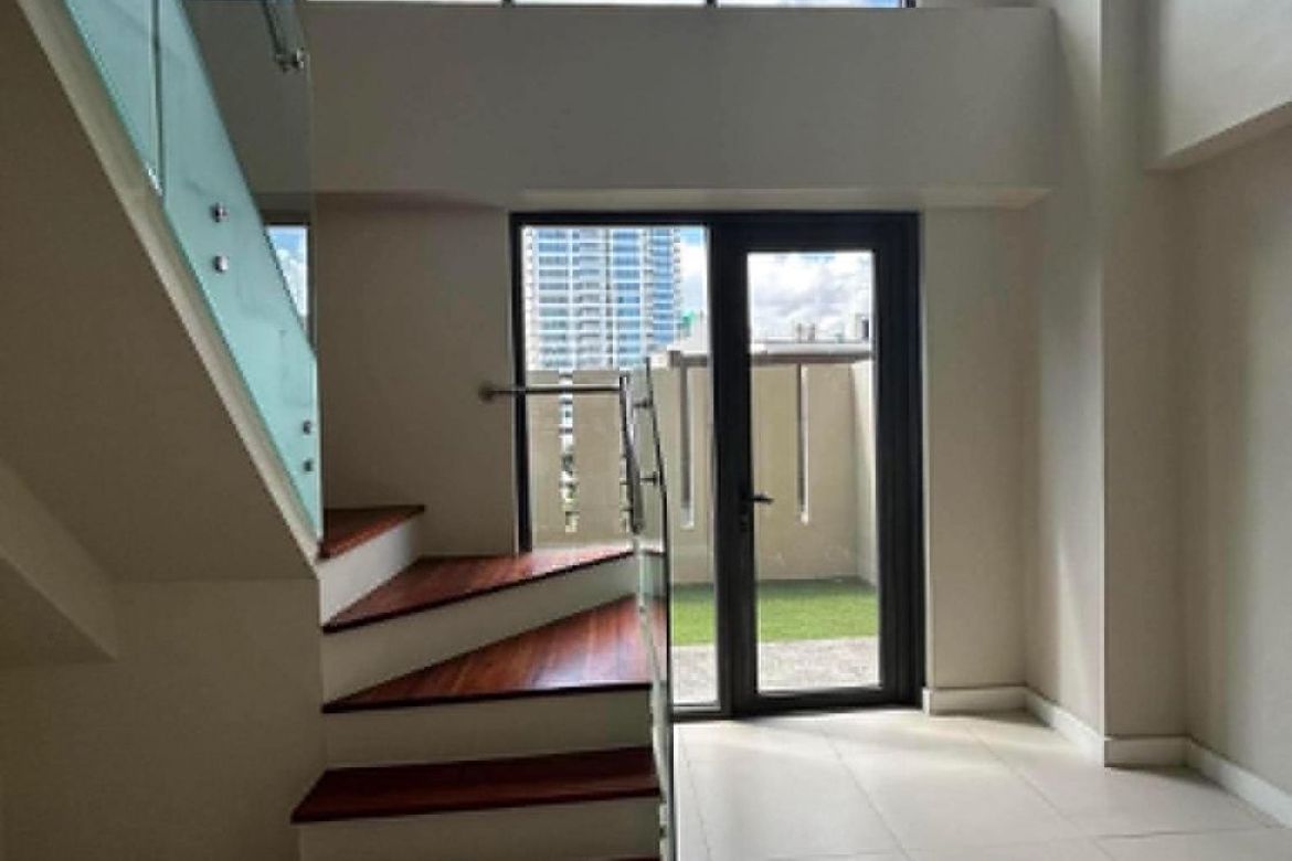 Condo for Sale in Base Line Premier, Capitol Site, Cebu City, Cebu