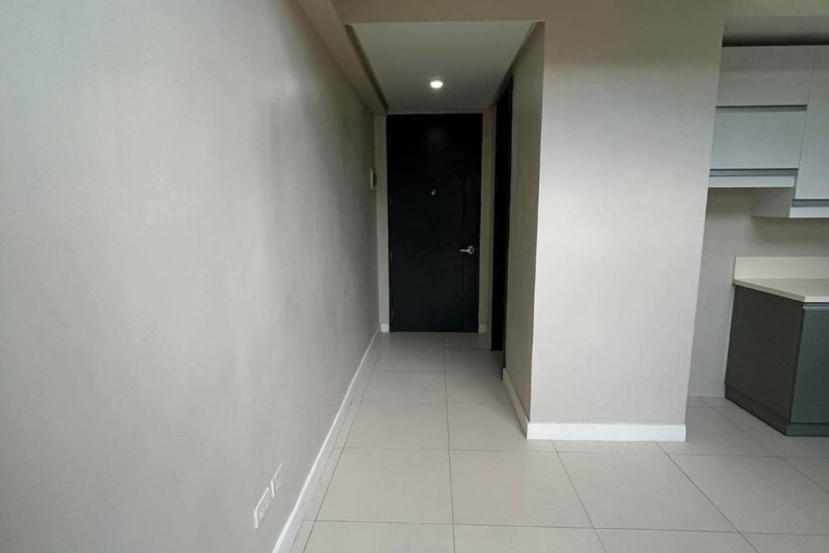 Condo for Sale in Base Line Premier, Capitol Site, Cebu City, Cebu – photo 6