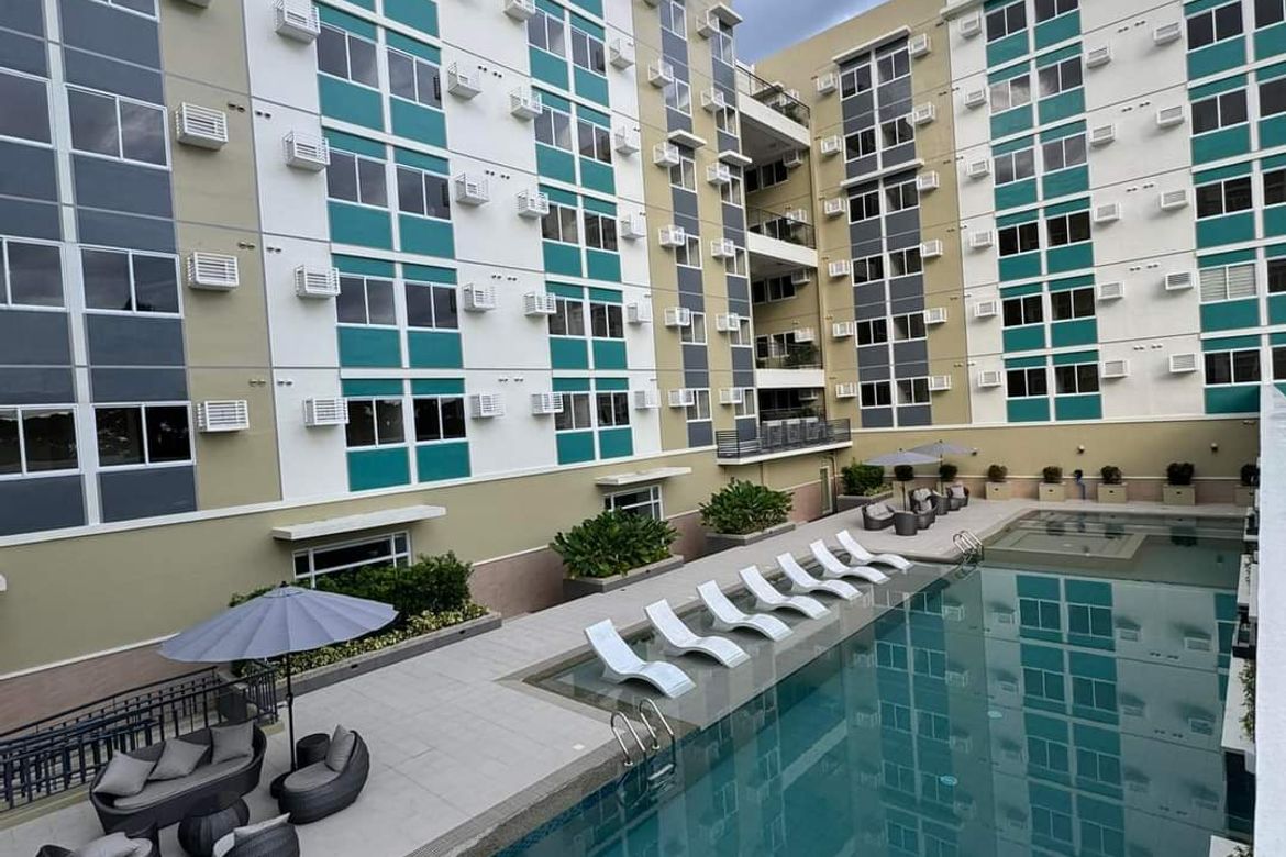 Condo for Sale in Berkeley Suites, Inchican, Silang, Cavite
