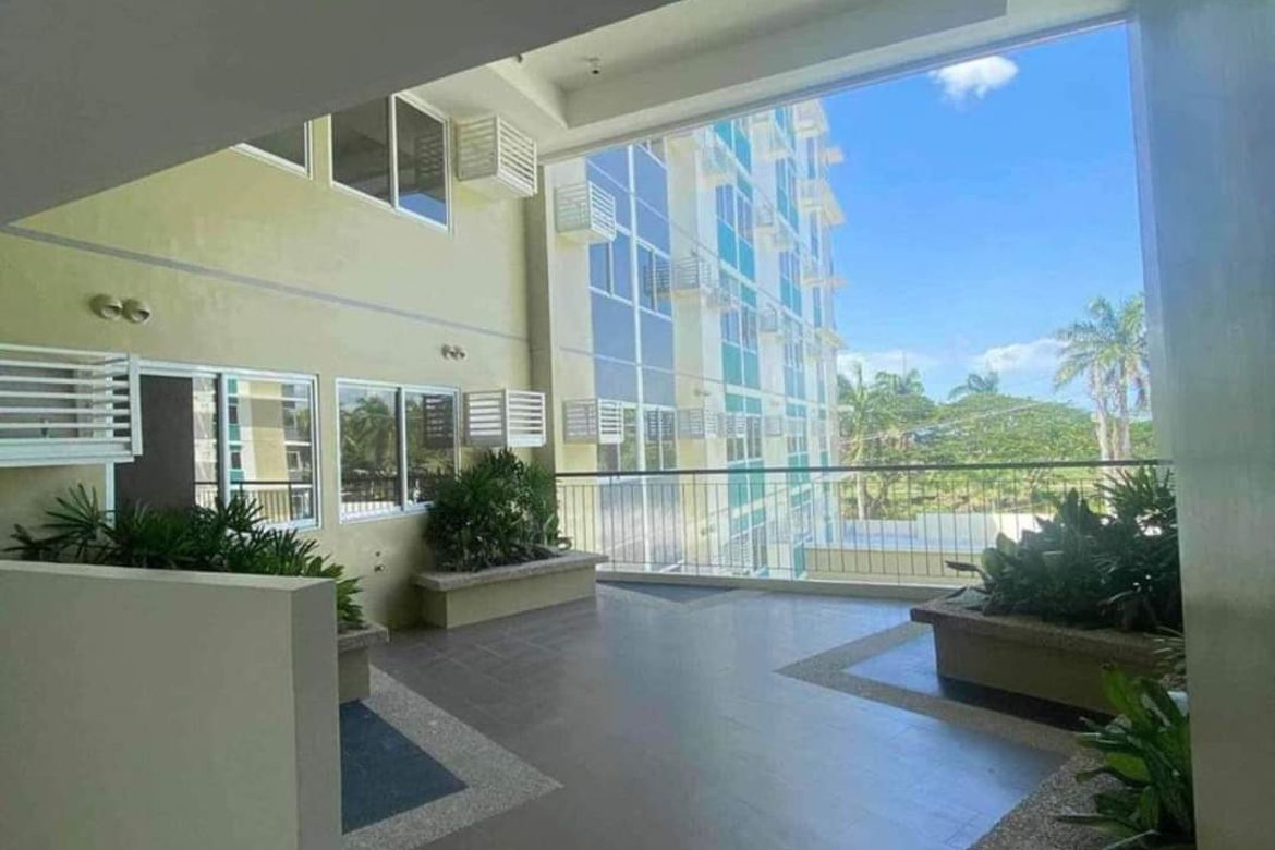 Condo for Sale in Berkeley Suites, Inchican, Silang, Cavite – photo 8