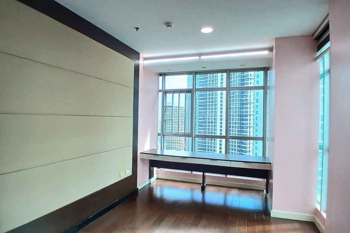 Condo for Sale in BGC, Taguig, Metro Manila – photo 8