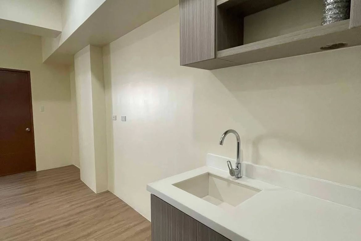 Condo for Sale in Canduman, Mandaue, Cebu – photo 5