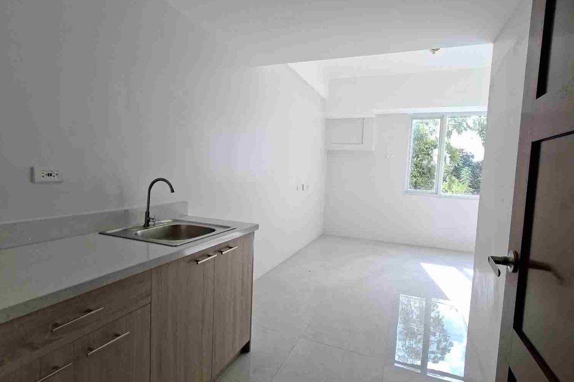 Condo for Sale in Casa Mira Towers Mandaue, Alang-Alang, Mandaue, Cebu – photo 7
