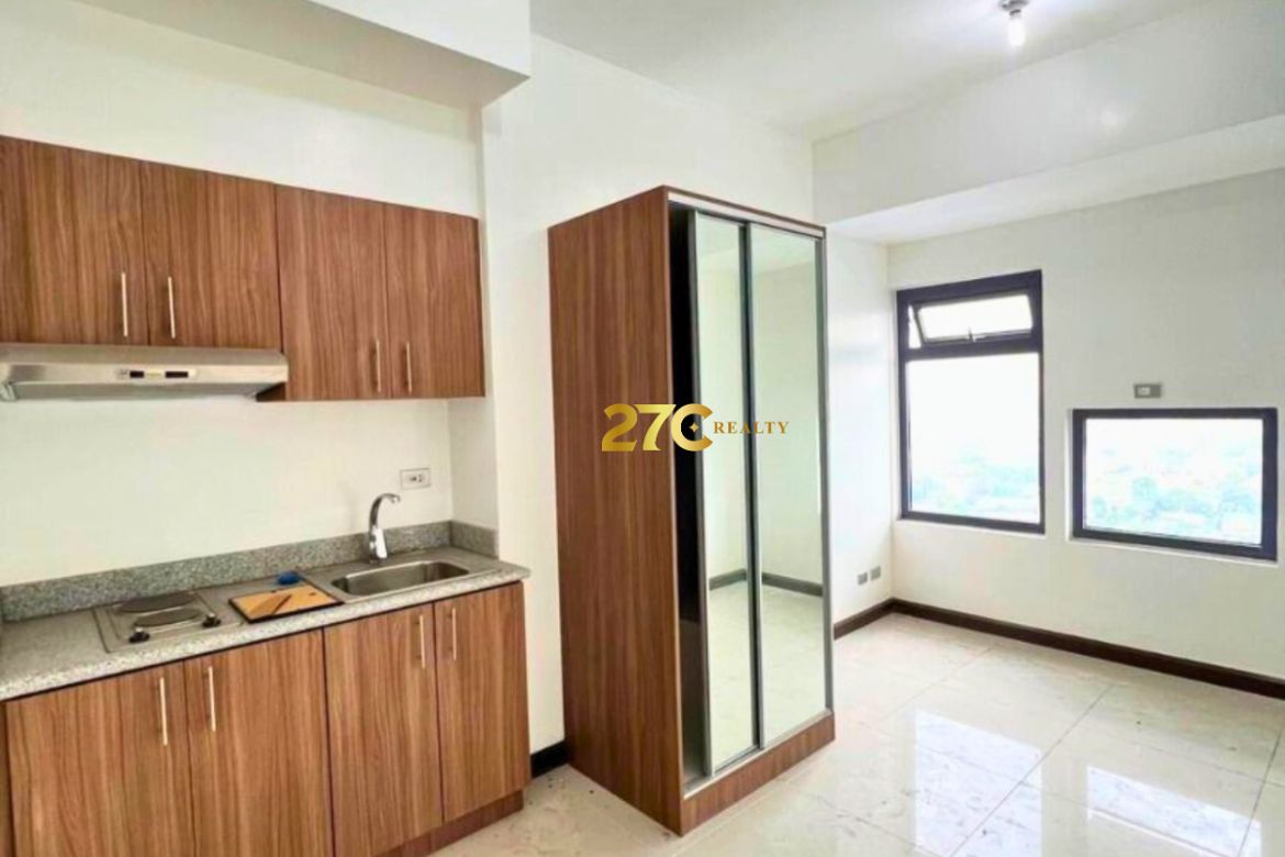 Condo for Sale in Chimes Greenhills, Greenhills, San Juan, Metro Manila near MRT-3 Santolan – photo 3
