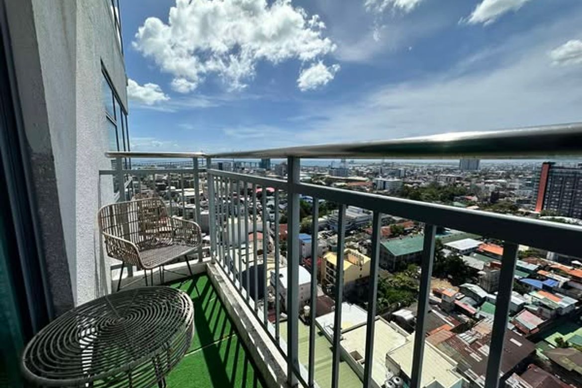 Condo for Sale in City Suites Ramos Tower, Santa Cruz, Cebu City, Cebu