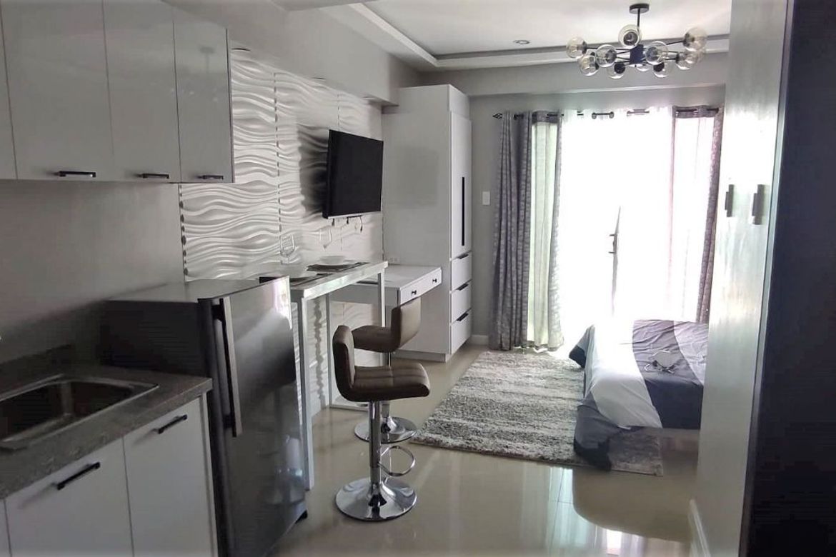 Condo for Sale in City Suites Ramos Tower, Santa Cruz, Cebu City, Cebu – photo 2